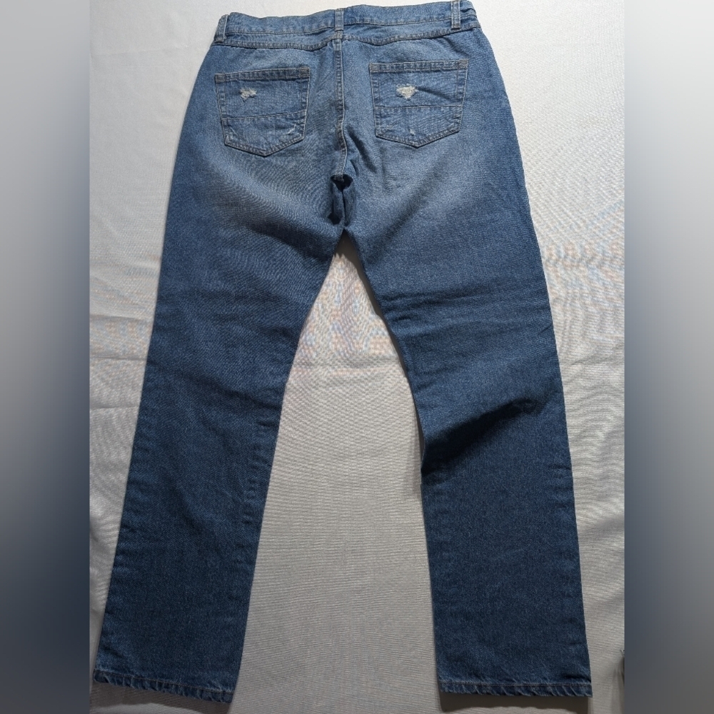 American Rag Men's Blue Distressed Jeans Size W34 L30 - Picture 2 of 6